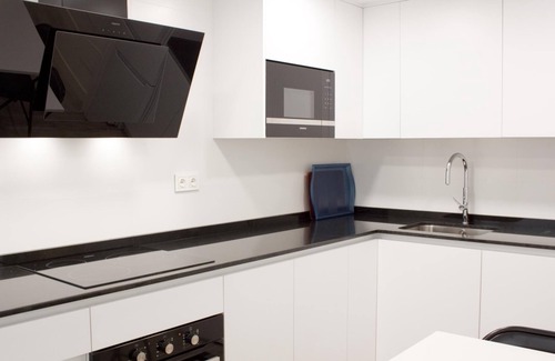 Moscardo Apartamento | Piso nuevo de 2 dormitorios frente a Matadero y al centro comercial RIO 2