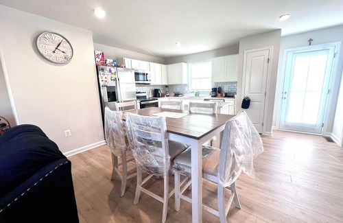 Stafford Casa | Brand new 2-bedroom house in desirable community in Stafford with AC, WiFi.