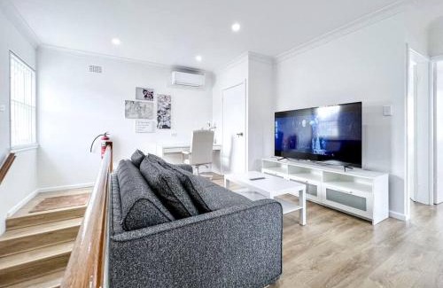 Ingleburn Apartamento | Brand new 2 Bedrooms Apartment in Ingleburn
