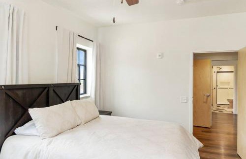 Burlington Apartamento | Brand New 2 BR Downtown Burlington! 302N