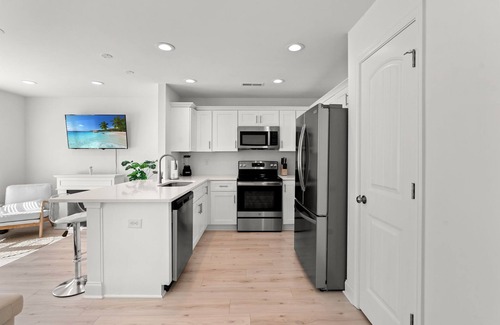 Little River Casa | Brand-New 3BR-3BA Family Home in Little River - All King Beds, Minutes to NMB &