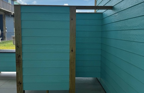 Crystal Beach Casa | Brand new 4/2 beach house is located 2nd Row with great views. Sleeps up to 10