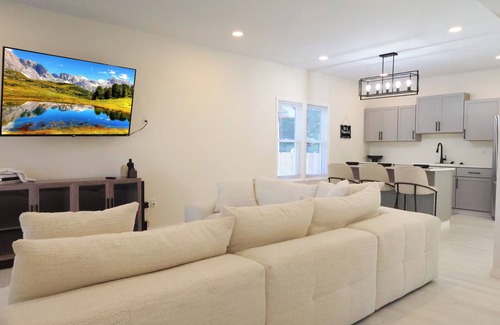 Near Northside Casa | Brand new 4-bedroom located 5 minutes from downtown