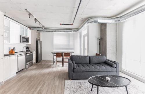 Gateway District Apartamento | Brand new 4BR 3BA Combined apartments with city views