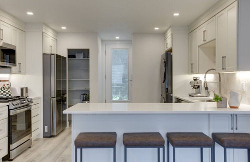 Hockinson Casa | BRAND NEW! 5 bedroom guesthouse in Brush Prairie sleeps 10