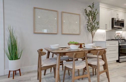 Hockinson Casa | BRAND NEW! 5 bedroom guesthouse in Brush Prairie sleeps 10