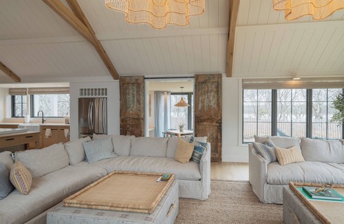 West Tisbury Casa | Brand New 5 Bedroom Compound With Pool and Guest House!