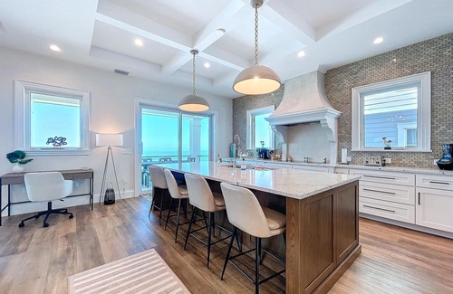 Sunset Beach Casa | Brand New 5 BR Home on Sunset Beach with Pool