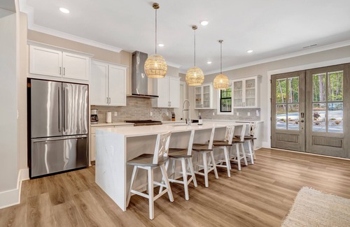 Henrico Casa | Brand New 6-bedroom Lakefront House with Boathouse on over 2 Acres!