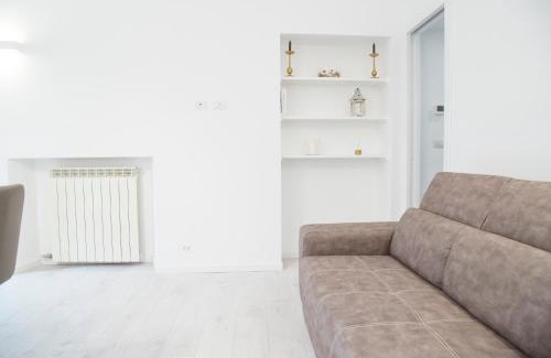 Chinatown Apartamento | Brand, new and fully furnished apt