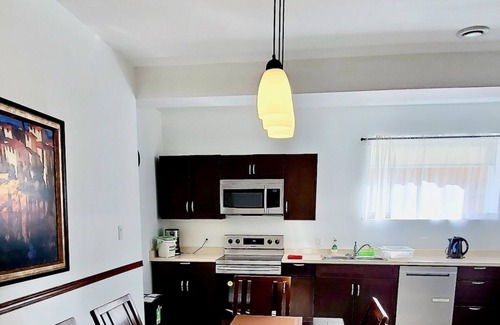 Britannia Beach Apartamento | Brand New Apartment with Great Views