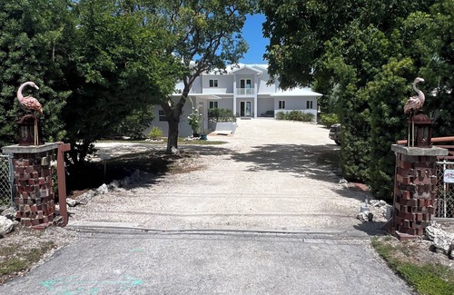 Islamorada Casa | BRAND NEW Bayfront Home - Pool/Sandy Beach - private and elegant - Islamorada