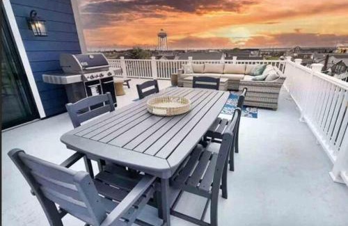 Seaside Heights Casa | Brand New Beach house with roof top near bay and beach