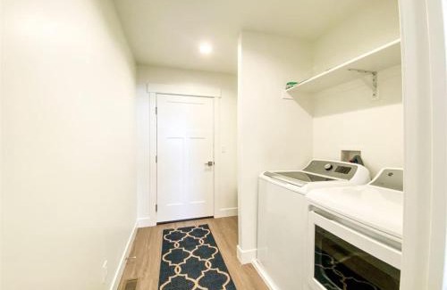 Sweetwater Casa | Brand New Bear Lake Beach Cottage in Sweetwater