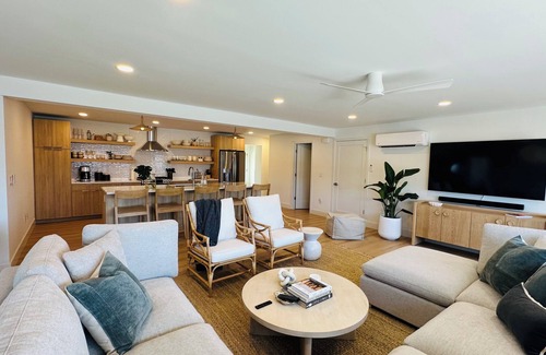 Surf City Casa | Brand new! Beautiful new home ocean block in the heart of Surf City.