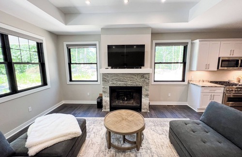 Birchwood Farms Casa | Brand New Birchwood Townhouse - 3 Bedrooms, 2 Bathrooms, Sleeps 6!