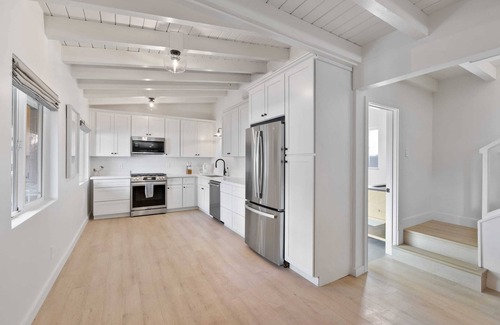 Lakeside Park Complejo | Brand New Boutique Stay - Stateline, Heavenly, Beach - South Lake Chalet