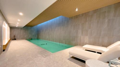Box Hill Apartamento | Brand New Box Hill Central Executive w pool+gym