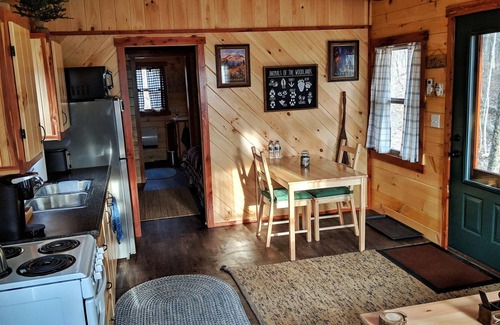 Rosewood Cabina | Nueva cabina en 80 acres
