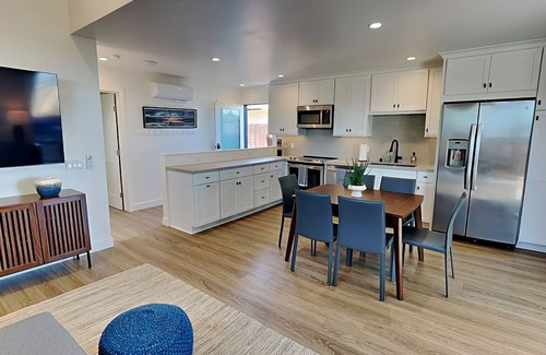 Bay Ho Casa | Brand New Canyon View 2 Bedroom 2 Bath North Clairemont 2 Story Home
