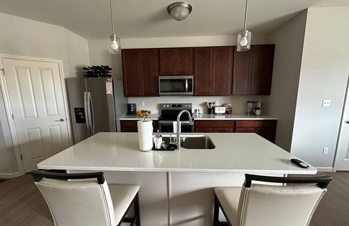 St. Charles Casa | Brand New Charming and Cozy 3-bedroom townhome in historic Saint Charles