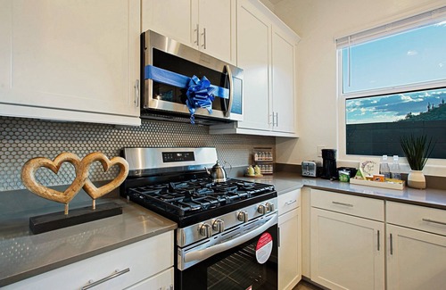 North Gateway Casa | Brand new community! Modern and stylish Casita with mountain view