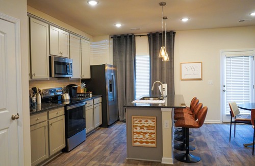 Opelika Casa | Brand New Construction -Modern 3/2.5 Near Auburn Campus & RTJ Golf Trail
