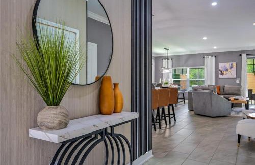 Kissimmee Casa | Brand New Corner Lot Pond View Vacation Home