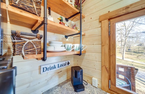 Canton Cabina | Brand new cozy cabin in the mountains. 2 bedrooms with an adorable loft.