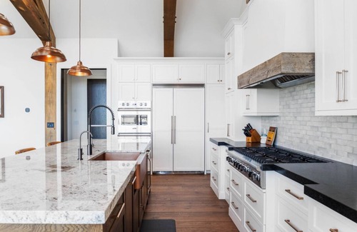 Irwin Casa | Brand new custom home in Swan Valley with incredible views!