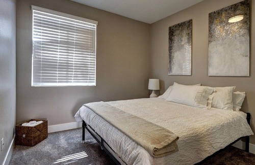 Summerlin South Casa | BRAND NEW DESERT MODERN HOME in Las Vegas