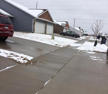 Cedar Rapids - Iowa City Casa | Brand new duplex