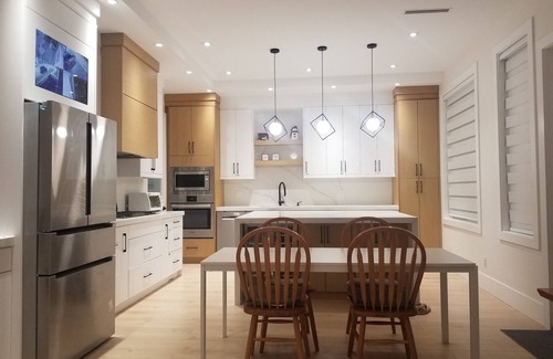 Willoughby Casa | Brand new entire Luxury Bright & Spacious 4-Bedroom 6 beds Home