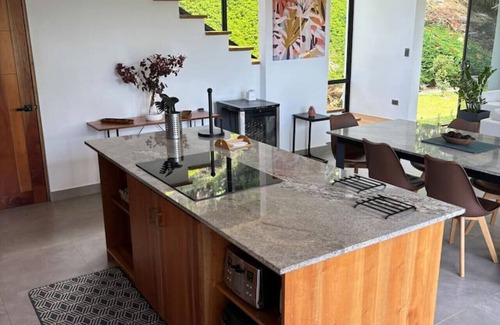 Ojochal Casa | Brand New Entreverde Beach-Mountain house