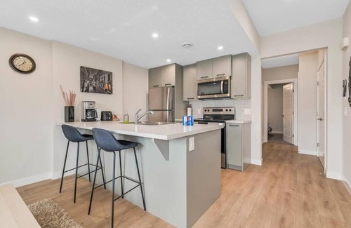 Keith Apartamento | Brand New Executive Suite