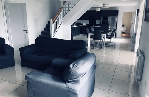 Cahirciveen Cabaña | Nueva casa familiar con vistas al mar en 2019.