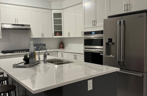 Woodstock Casa | Brand New Fully Furnished 4 Beds/4 Baths Detached Property In Woodstock!!