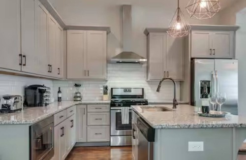 Urbandale Nations Casa | BRAND NEW, HIP NASHVILLE HOUSE! CLOSE TO DOWNTOWN!