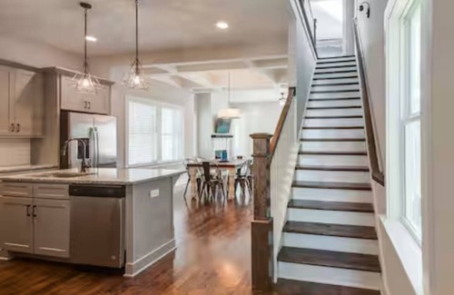 Urbandale Nations Casa | BRAND NEW, HIP NASHVILLE HOUSE! CLOSE TO DOWNTOWN!