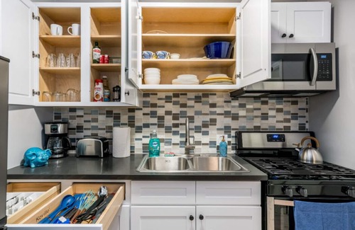 Little Armenia Apartamento | Nueva unidad de Hollywood + Wifi gratuito