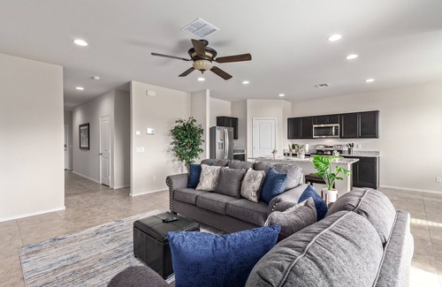 Casa Grande Casa | Brand New Home! Casa Grande! Near Shopping, Hiking and More.
