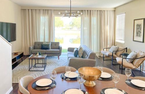 Bridgewater Crossing Casa | BRAND NEW HOME - First guests! Amazing House Lake View 11
