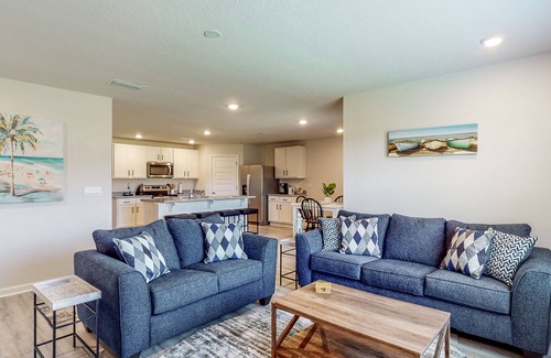 Northwest Pensacola Casa | Brand-New Home with a Large Yard, Grill, Kitchen