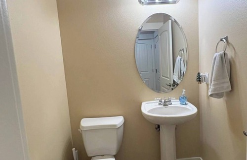 Winnemucca Casa | Brand New Home with Patio 3/2
