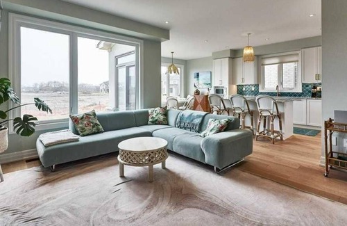 Whitby Casa | Brand new house Millionaire dollar neighbourhood