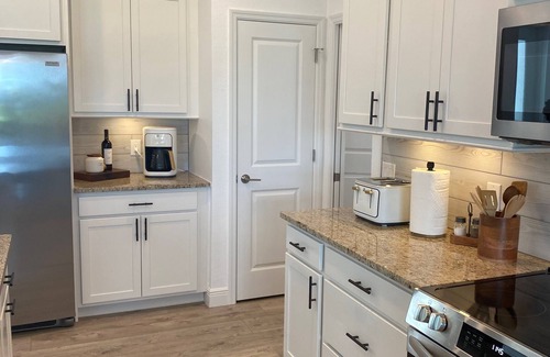 Long Meadow Casa | Brand New House Private Resort Style.