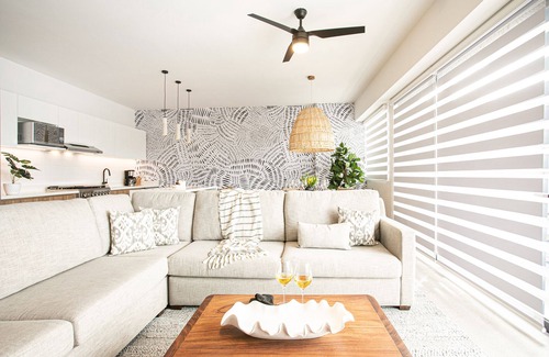 El Caloso Condominio | Brand new & huge 2BD condo next to the river! 2BD Condo for rent in El Caloso, P