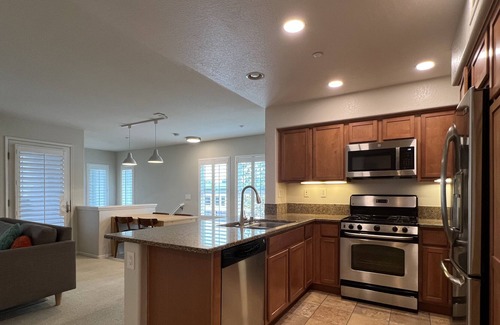 Midway-Pacific Highway Condominio | Brand New Listing - San Diego Condo - Point Loma