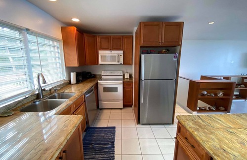 Cotton Valley Condominio | !! Brand New Listing !! Breathtaking Caribbean Views with cool Caribbean Breezes