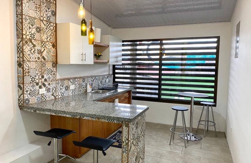 Alajuela Apartamento | Brand new Loft in Alajuela 5min Airport. Fully equipped. Perfect location!